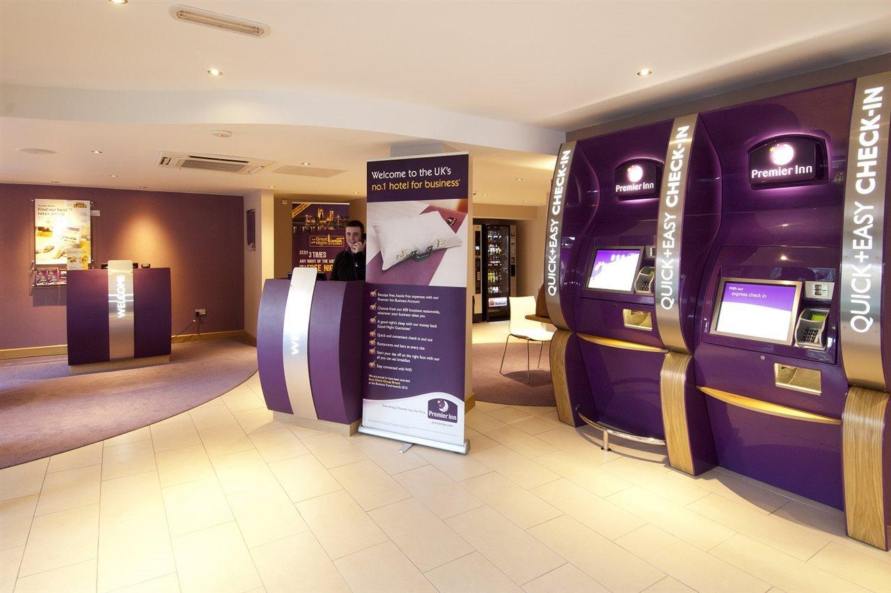 Premier Inn Bradford Central Exterior photo